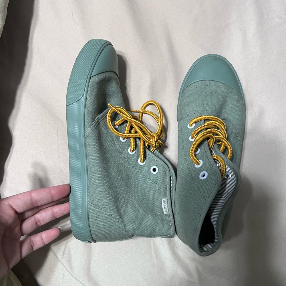 High top sneakers